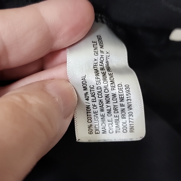 KNOX ROSE Black 3/4 Sleeve Top with Pleating Size Large - Picture 8 of 12